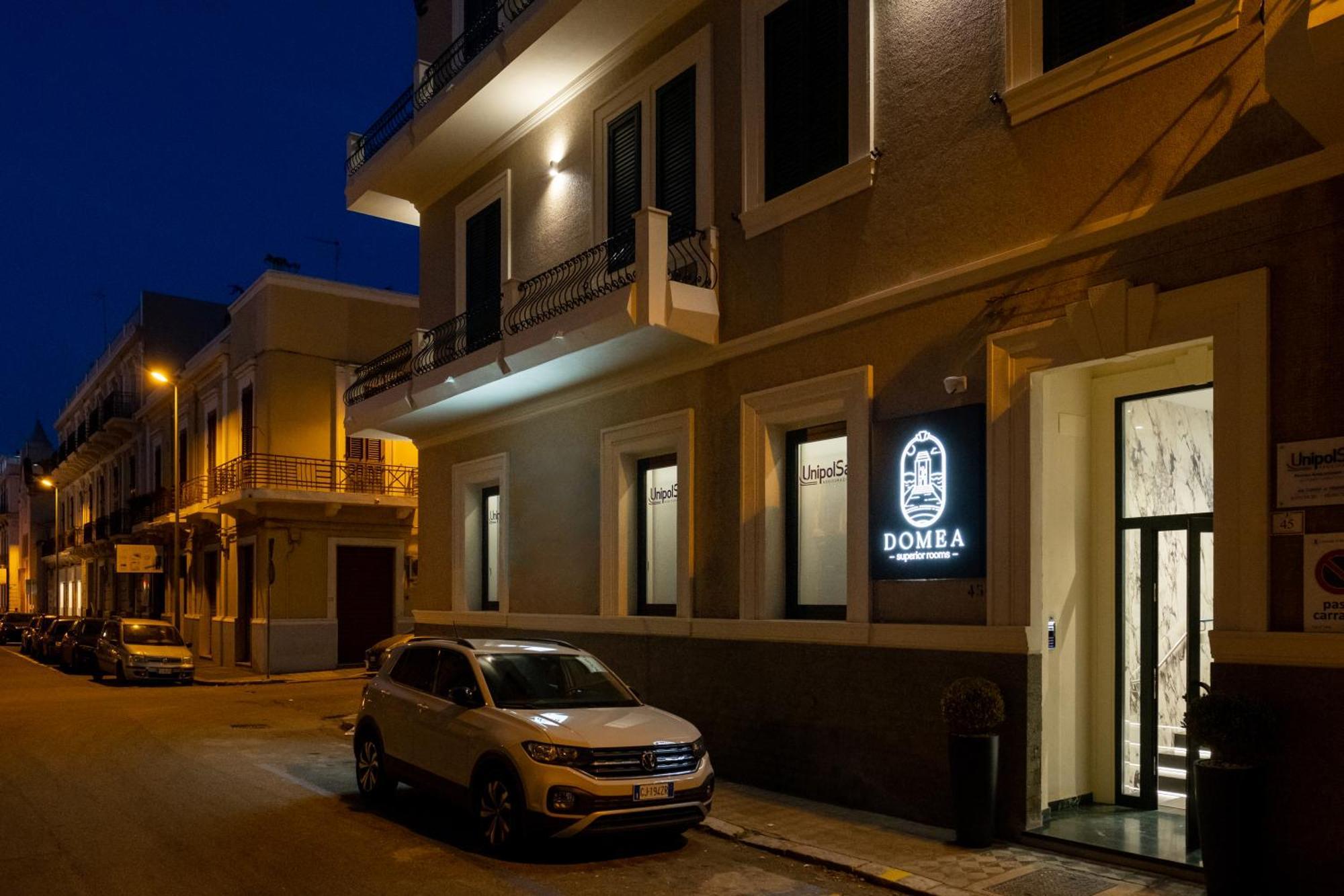Domea Superior Rooms Bed And Breakfast 레조디칼라브리아 외부 사진